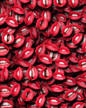 Lips Talking 23